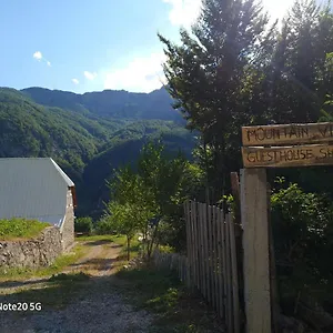 Mountain Vista Shkafi Gasthuis Theth