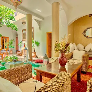 https://riad-dar-kasal.marrakeshhotelsmorocco.com